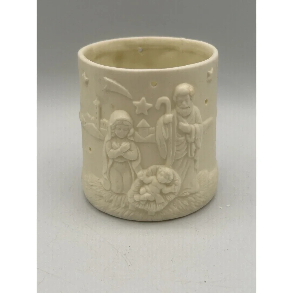 Vintage Summit Collection Nativity Scene Votive Candle Holder‎ 3.25